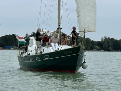 Vitorlázás a Balatonon és Adrián