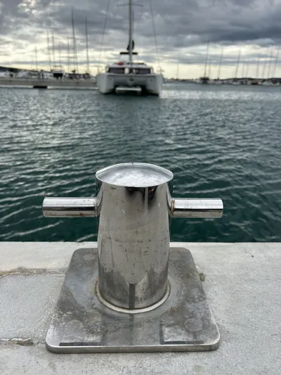 Vitorlázás a Balatonon és Adrián